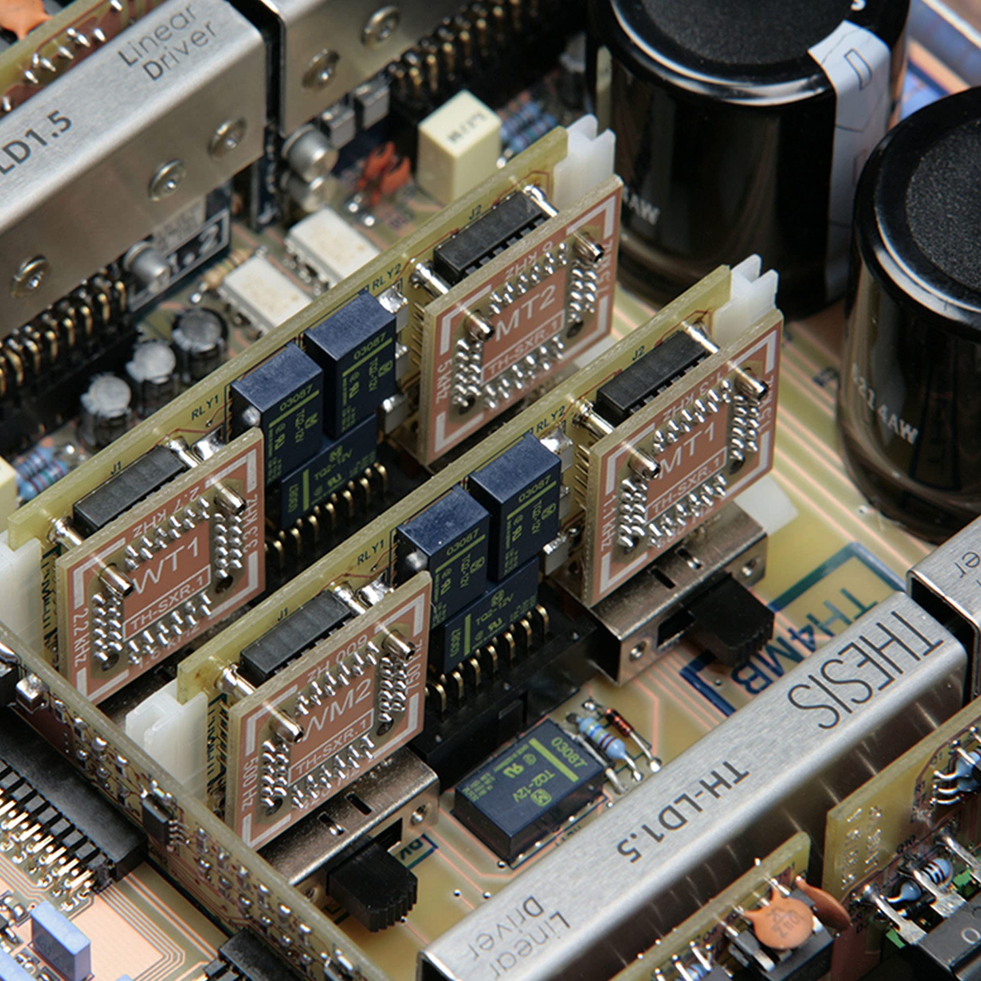 audison-thesis-th-quattro-amplificatore-auto-4-canali-4x260w image 4