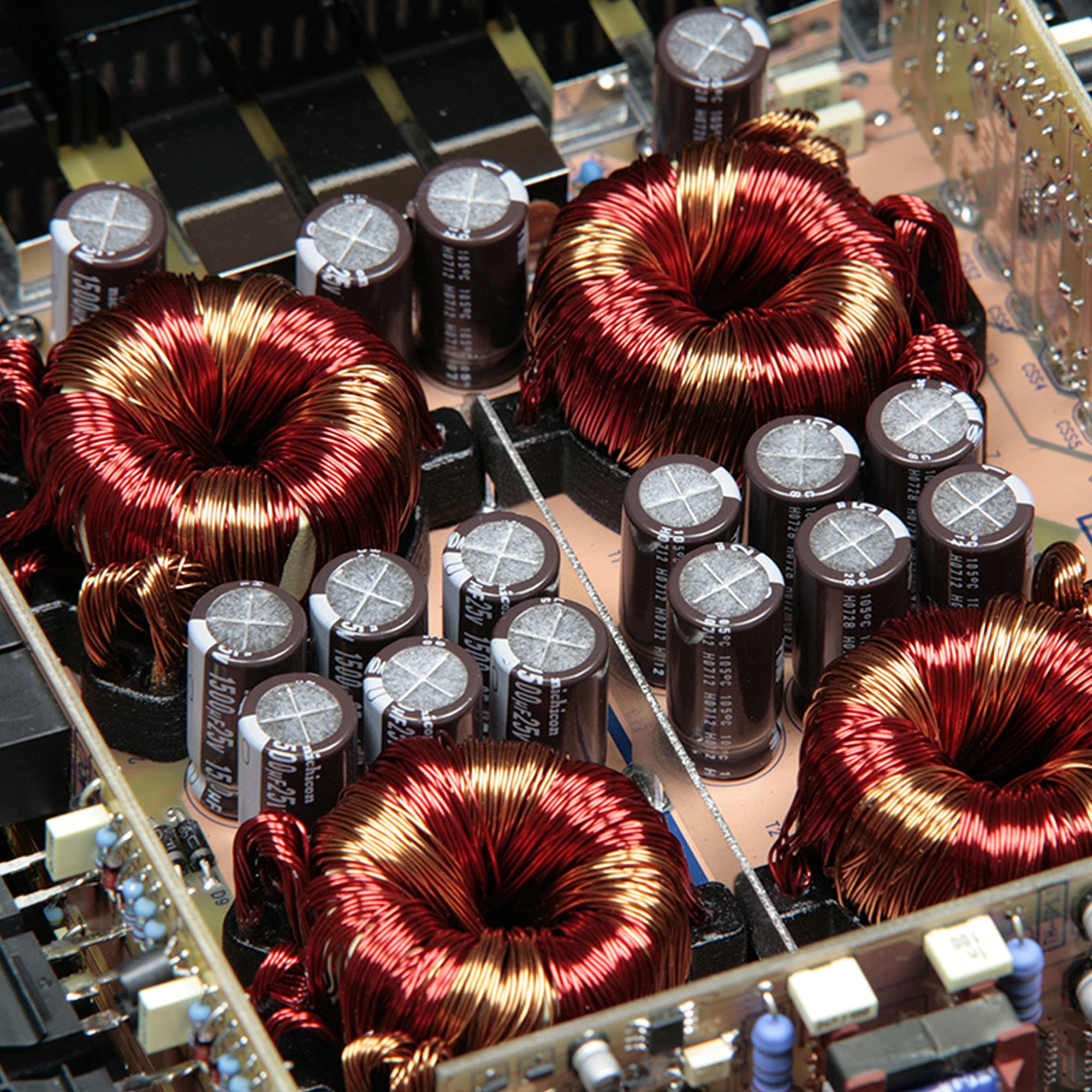 audison-th-amplificatore-auto-stereo-serie-thesis image 5